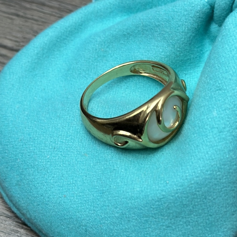 Rare Carribean Opal 14K Yellow Italian Gold Stamped Ring with Swirl - Picture 8 of 15